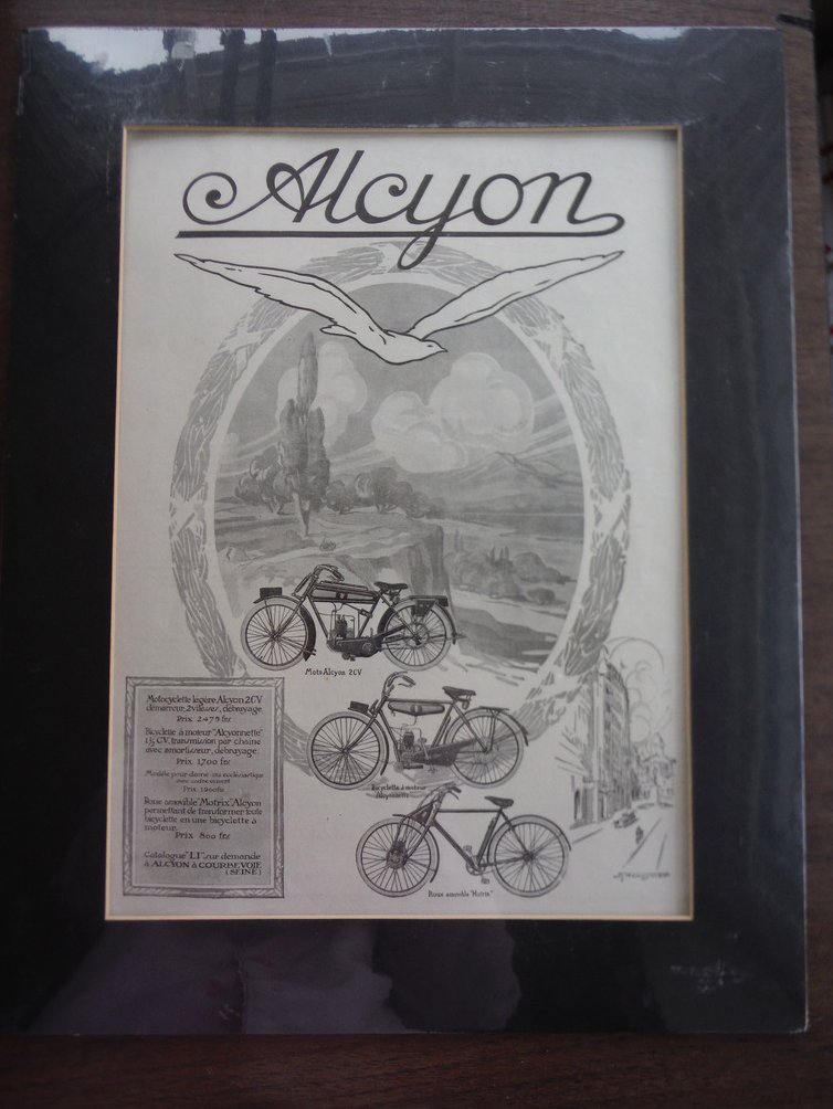 Alcyon Moto 2CV Bicycle Motrix Alcyonnette Bicyclette - Original Magazine Ad 192