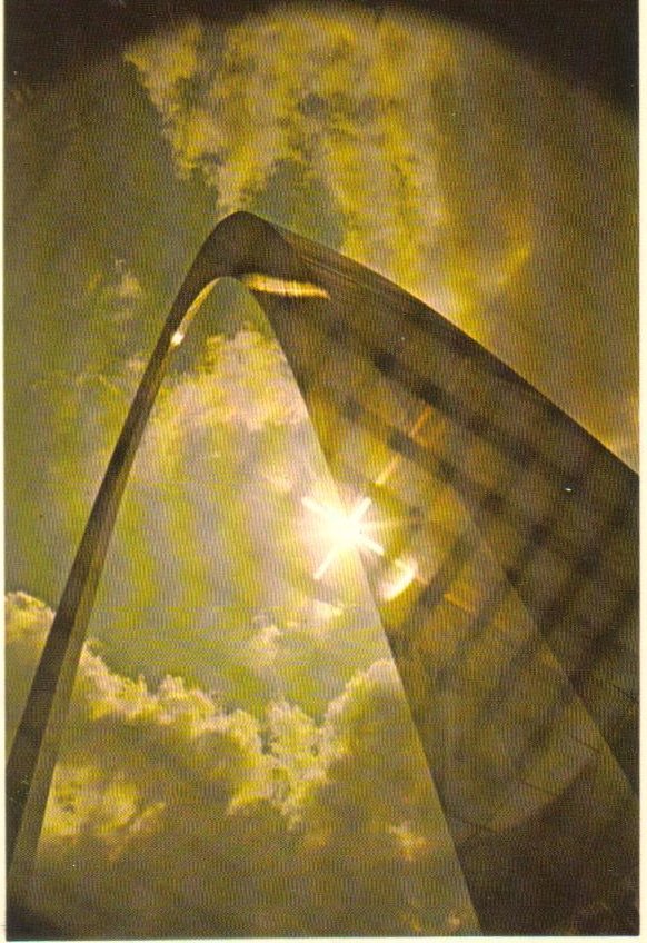 Looking up at the Gateway Arch, St. Louis, Missouri Post Card 