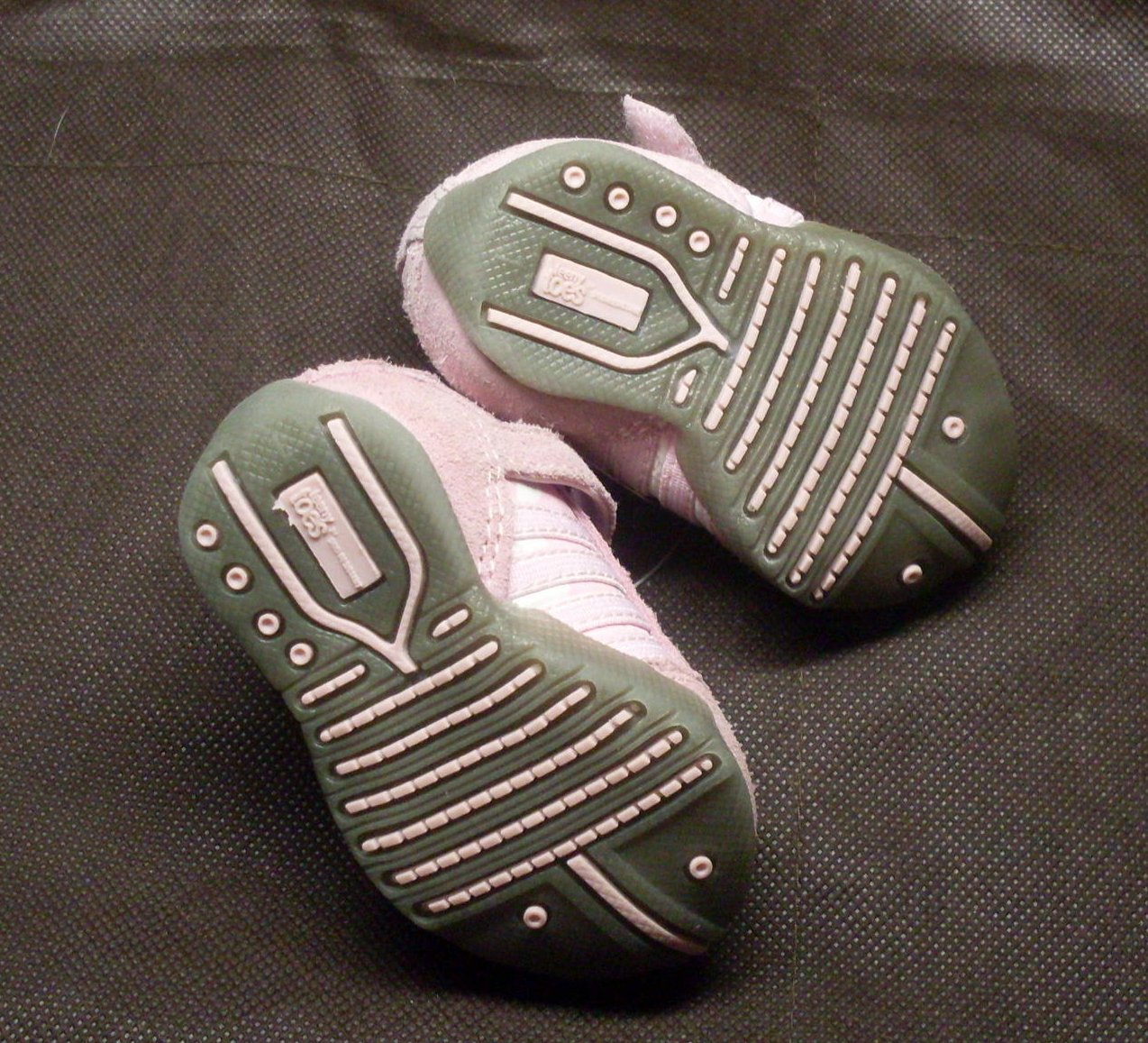 baby girl sneakers size 1
