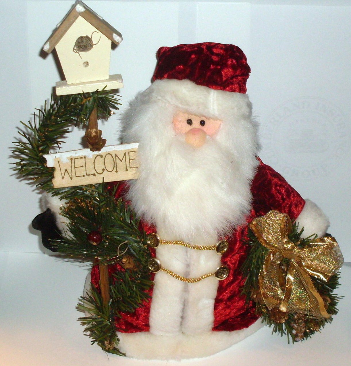 Welcome Santa with Birdhouse and Wreath Holiday Doll Decor