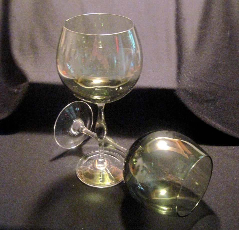 Crystal Balloon Wine Glass Stemware Olive Green Set of 2