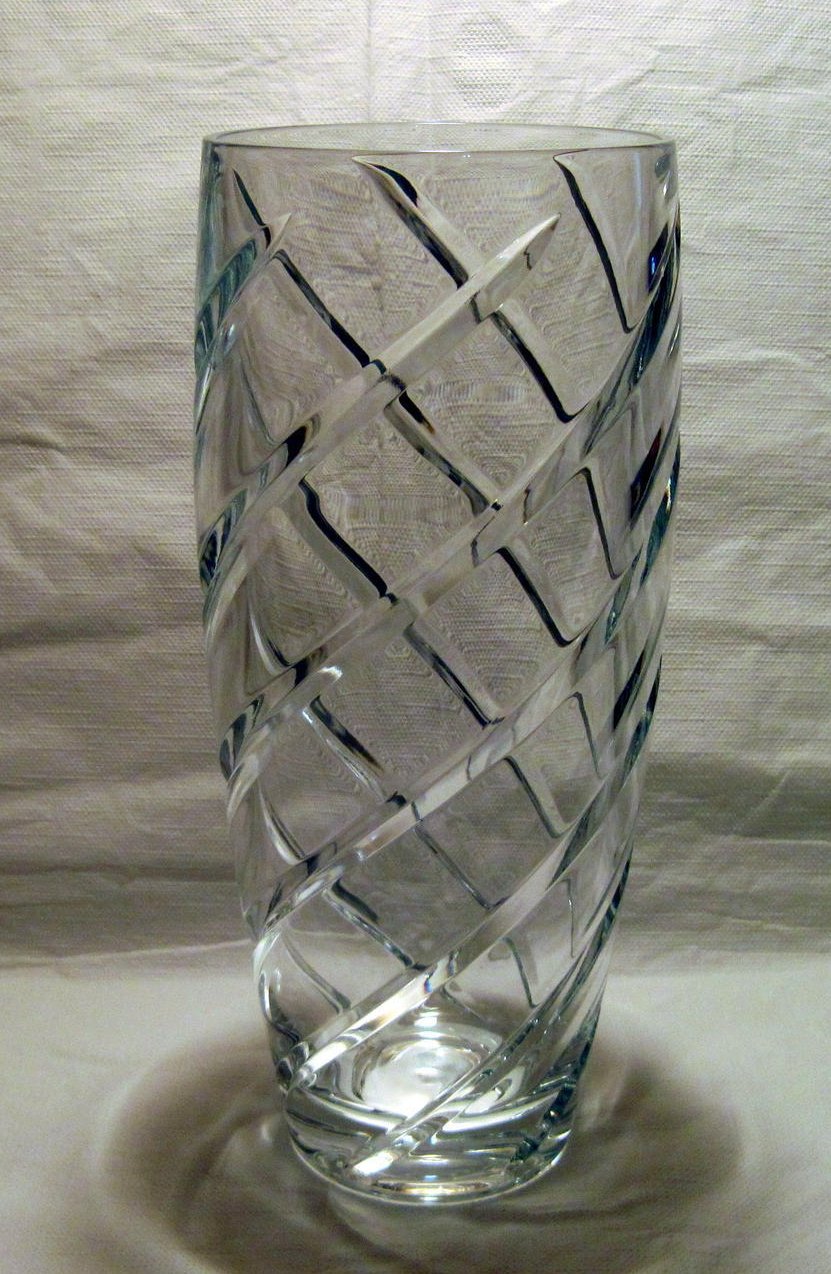 '.Flower Vase Spiral Swirl 10 in.'
