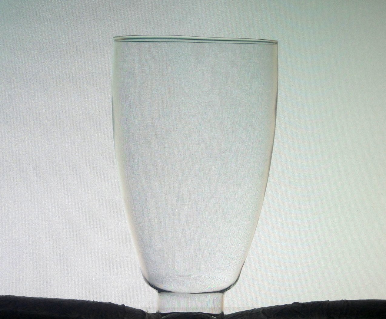 Hurricane Shade Simple Flare 1 5/8 inch fitter x 6.75 x 3.75