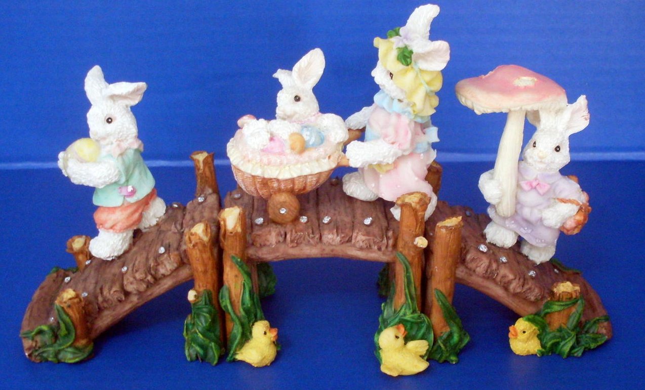 '.Easter Bunny Bridge Holiday .'