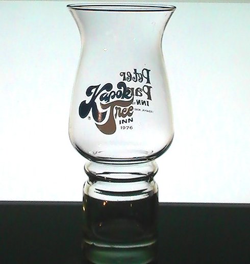 Kapok Tree Inn Peter Pan Inn Beer or Daiquiri Glass 22 oz 1976