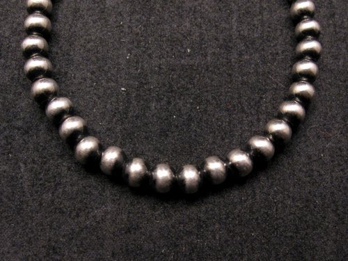 Image 1 of Native American 5mm Bead Navajo Pearls Sterling Silver Bracelet