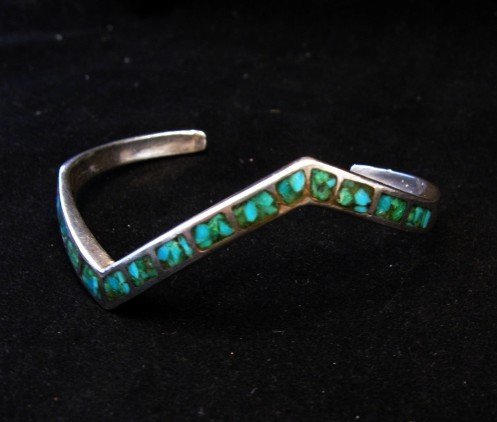 Image 2 of Vintage Zuni Zig Zag Turquoise Chip Inlay Silver Bracelet 
