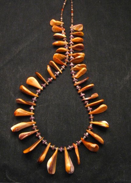 Image 8 of Unique Everett & Mary Teller Navajo Lions Paw Shell Necklace