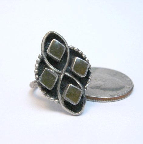 Image 0 of Vintage Native American Green Snail Shell Silver Ring sz6