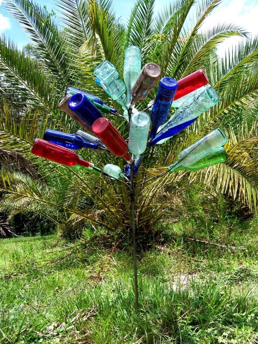 Big 28 Wine Bottle tree ~ Yard and Garden Decor.Made USA --FREE SHIP