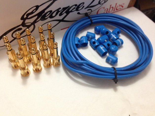 George L's 155 Pedalboard Effects Cable Kit LARGE .155 Blue / GOLD 15/14/14 
