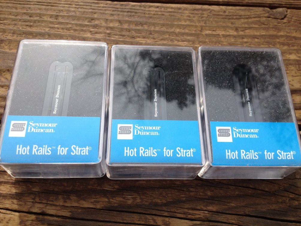 Seymour Duncan SHR-1 Strat Hot Rails Set Black 2x SHR-1n / 1x SHR-1b Humbucker